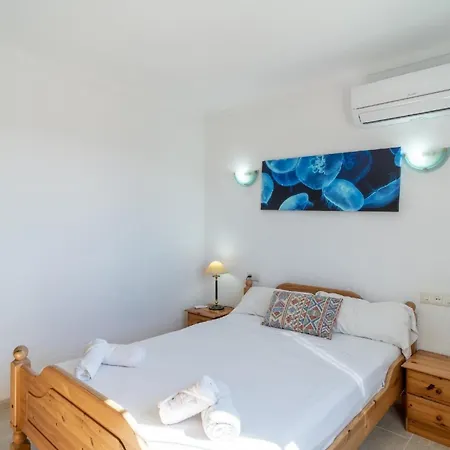 Mit Privatpool Fuer 6 Personen Ca 120 Qm In Nerja, Andalusien Costa Del Sol Holiday home *